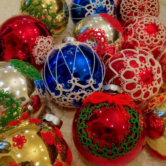 Other - Vintage Crochet Glass Christmas Ornaments Red Blue Silver Gold - Set of 16